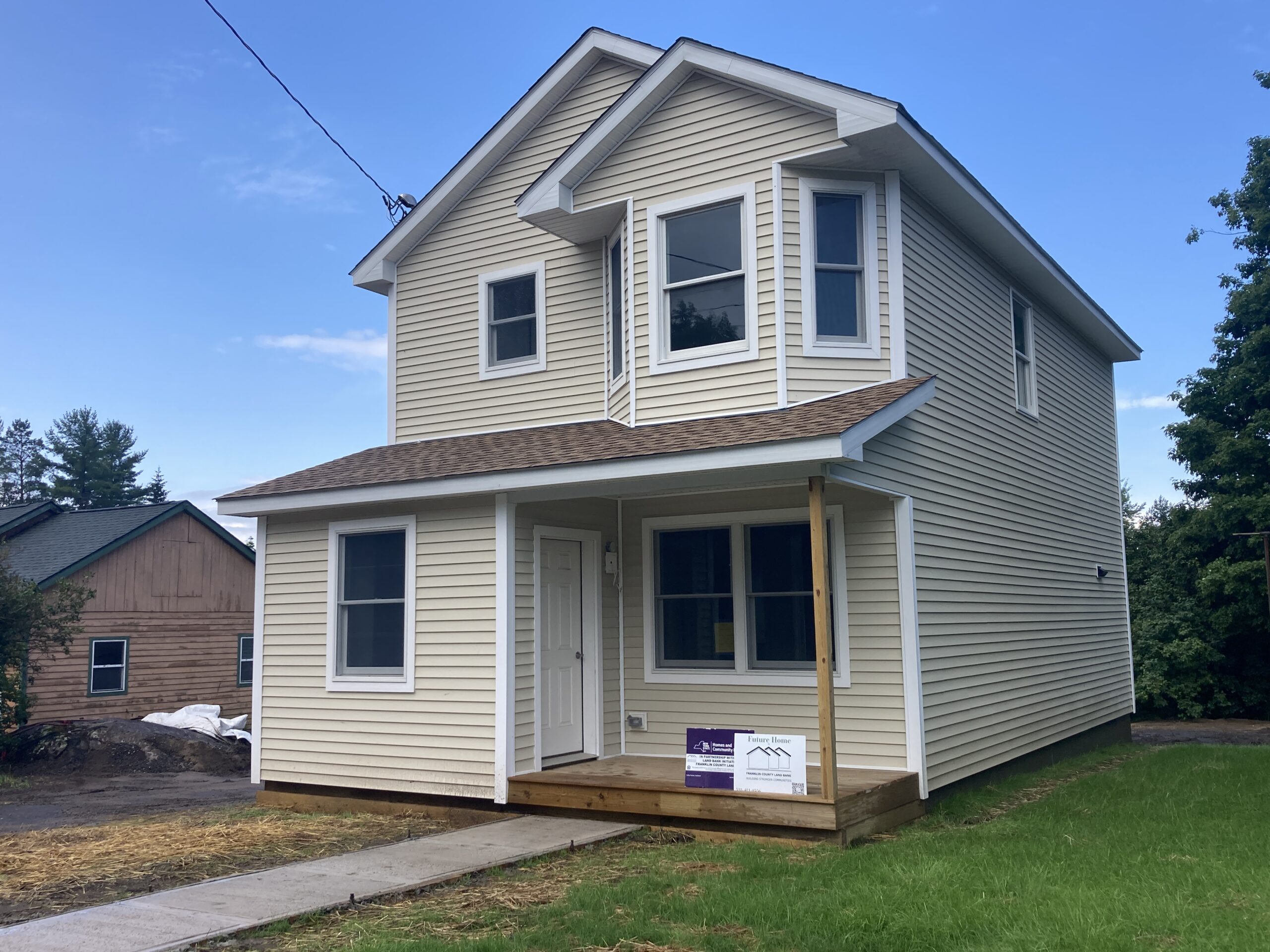 92 Wawbeek Ave, Tupper Lake NY 12986